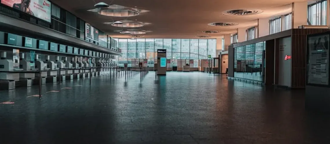 Piso elevado de ardósia